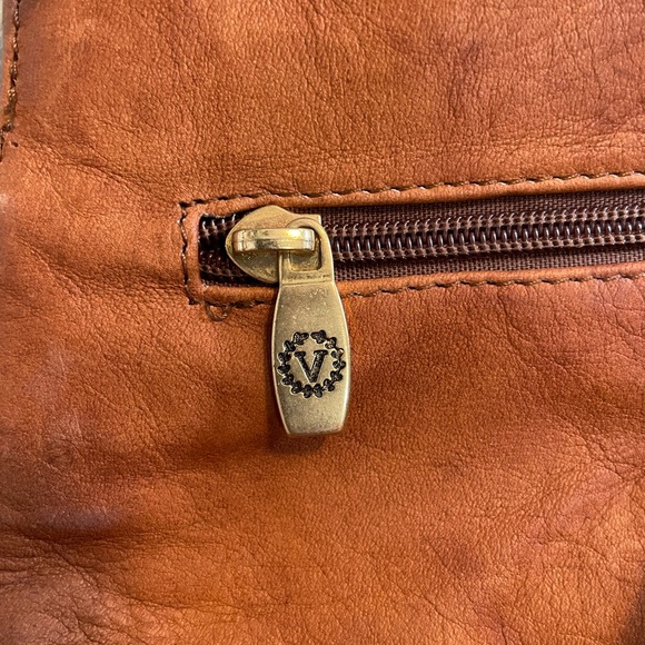 Valentina Leather Bag in Tan - Picture 3 of 7